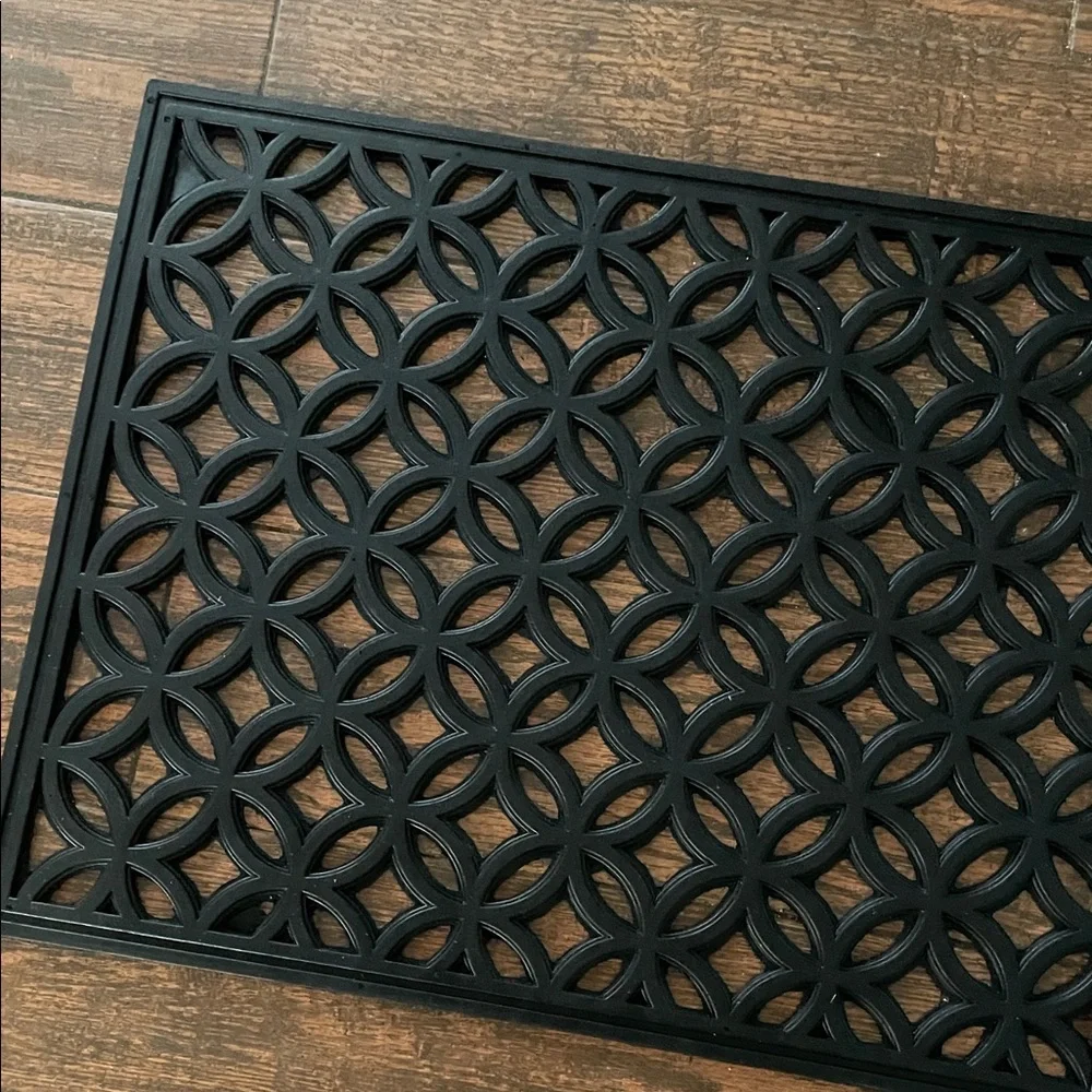 Black Geometric Doormat